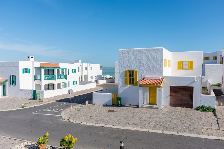 5 Bedroom Property for Sale in Mykonos Western Cape